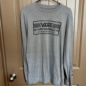 Vans Long Sleeve Tee. Size: L